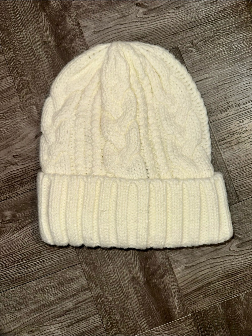 Lucky Brand Cream Cable Knit Beanie